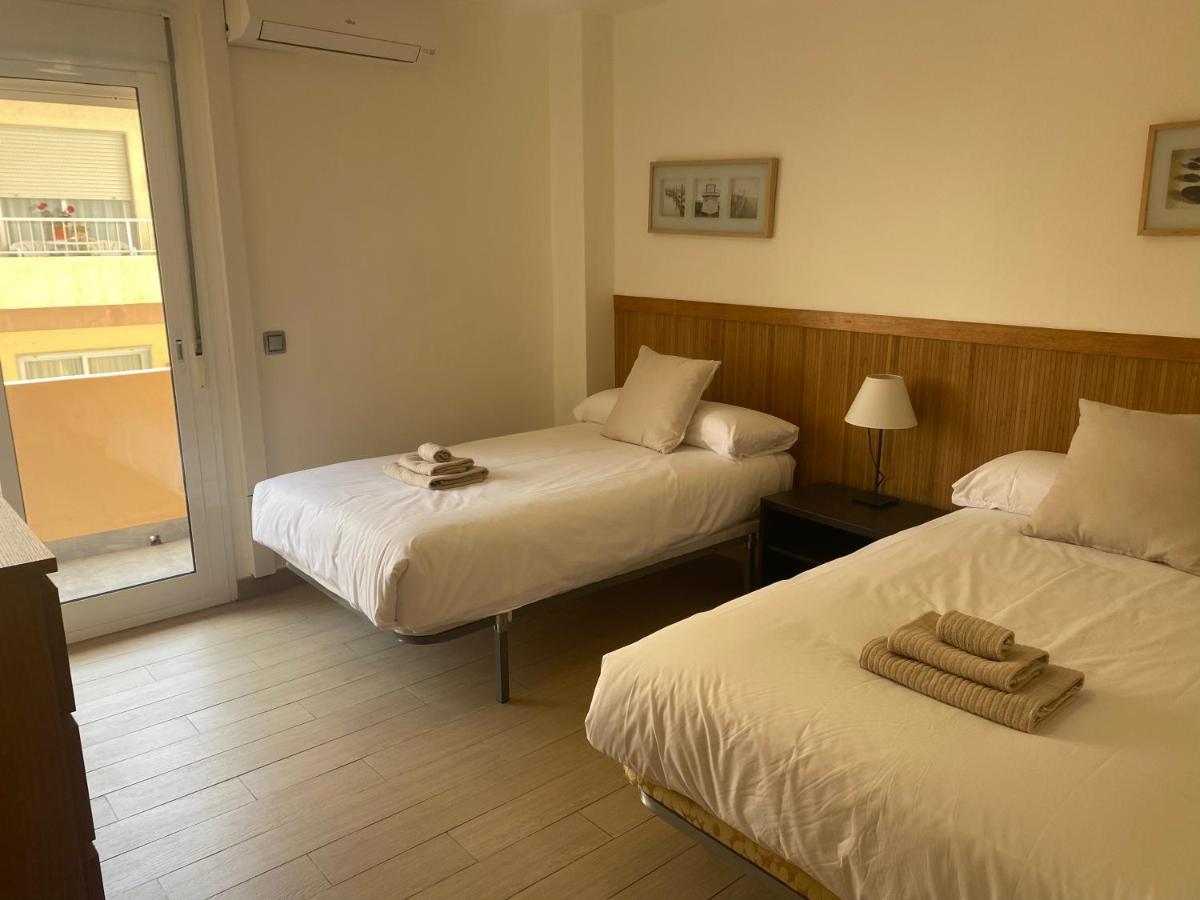 Albamar Frontline Beach Apartment 3 Bedrooms 丰希罗拉 外观 照片